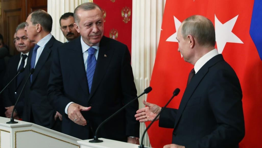 أردوغان يقدم عرضا لبوتين من أج...