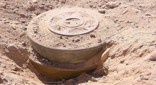 إصابة طفل بانفجار لغم أرضي شما...