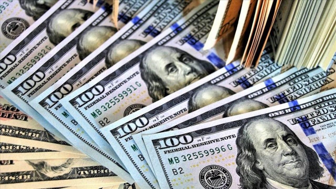 خلال ساعات.. تدهور جديد لليرة...