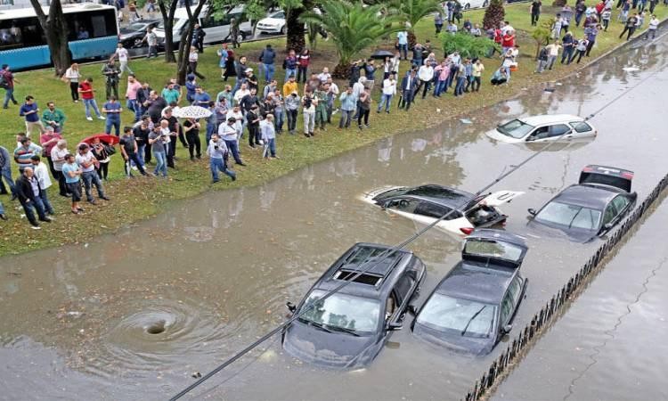 سيول إسطنبول تقتل سوريا وفرق ا...