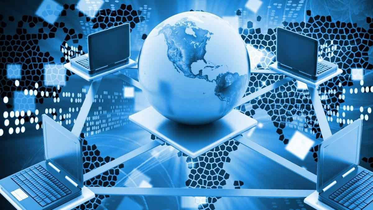 عطل تقني يقطع خدمة الإنترنت عن...