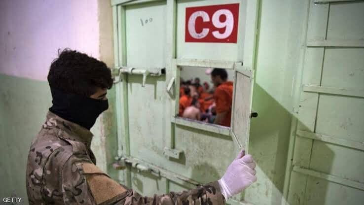 "قسد" تفرج عن قيادي في "داعـش"...