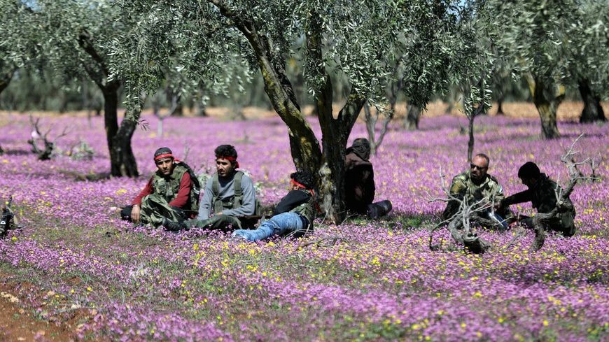 حلب.. اعتصام في مدينة الباب عل...