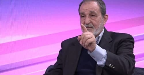 معلقا على الاحتجاجات في منبج ر...