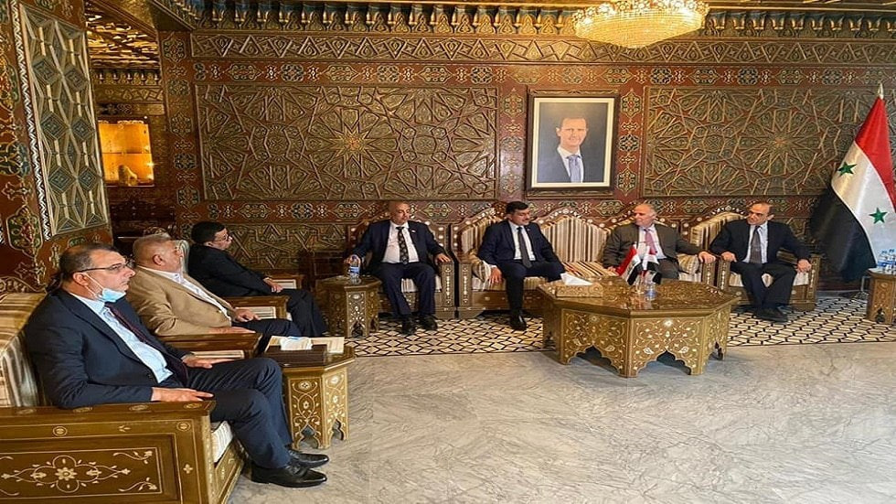 وفد عراقي يبحث مع حكومة النظام...
