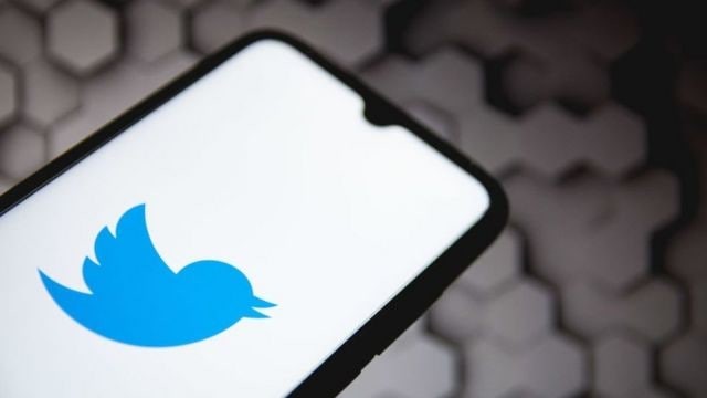 "تويتر" تختبر أداة جديدة للإبل...
