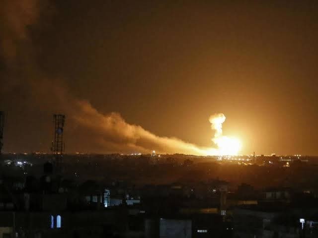 خبير إسرائيلي: القصف على سوريا...