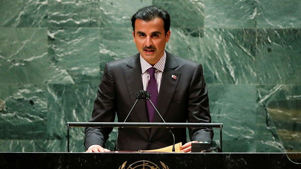 أمير قطر يدعو المجتمع الدولي ل...