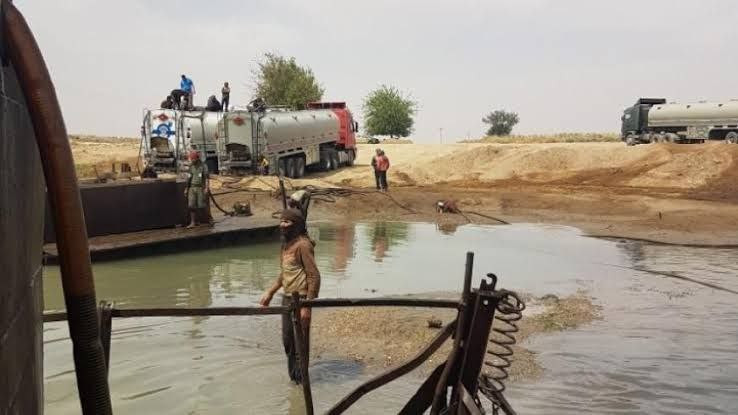 "قسد" تصادر محروقات كانت معدة...