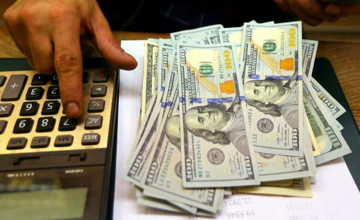 سعر صرف الليرة السورية أمام ال...