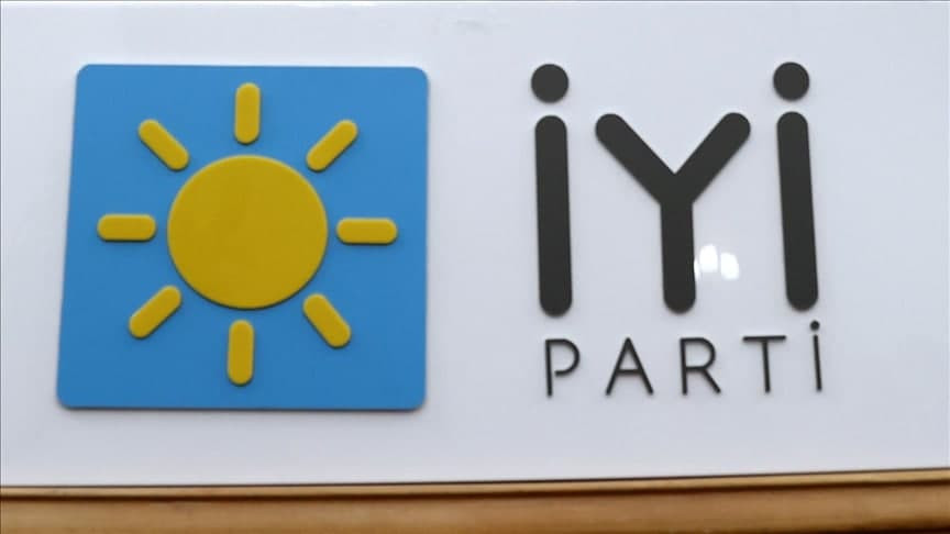 حزب تركي معارض يشكل مجموعة است...