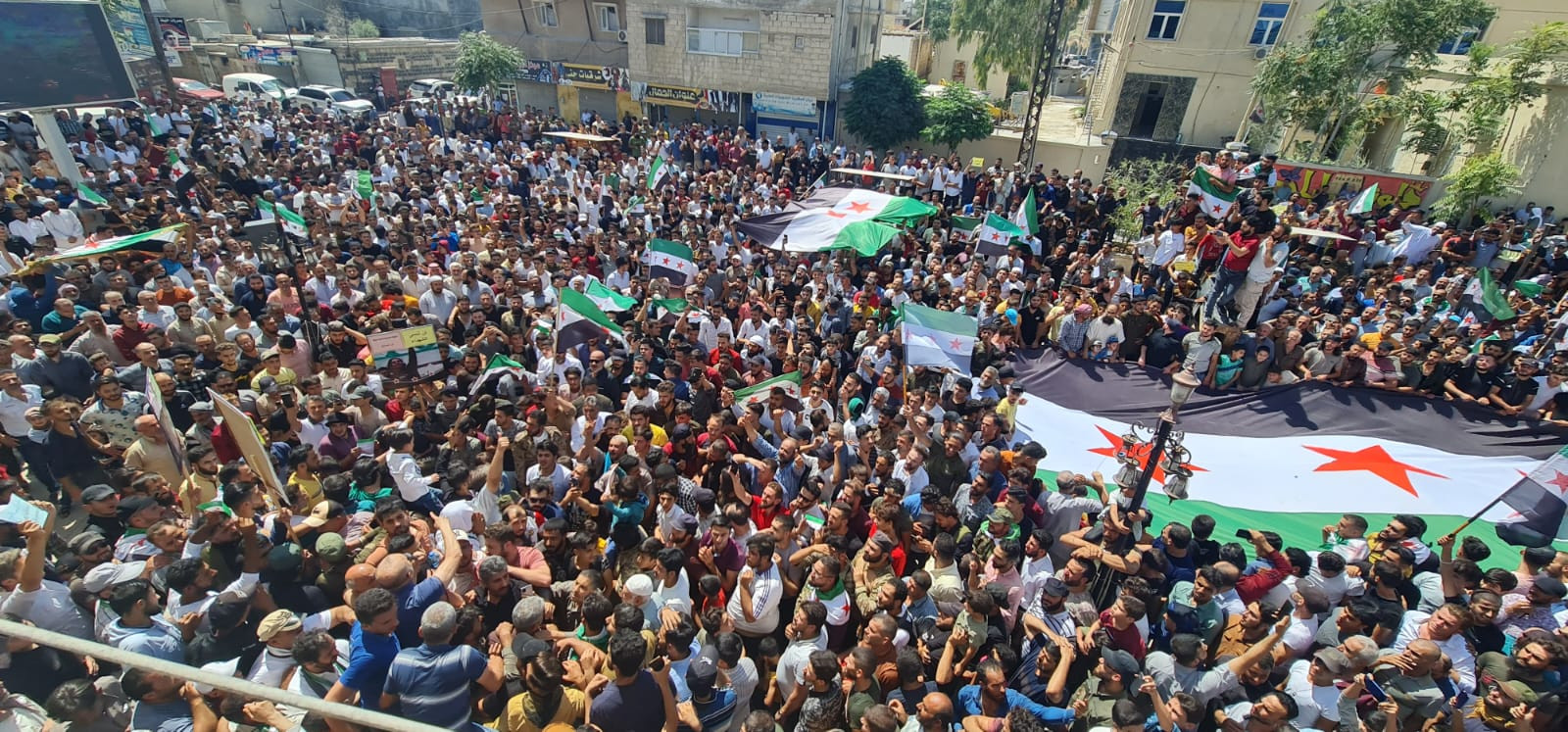 مظاهرات شمال سوريا وإسرائيل تق...