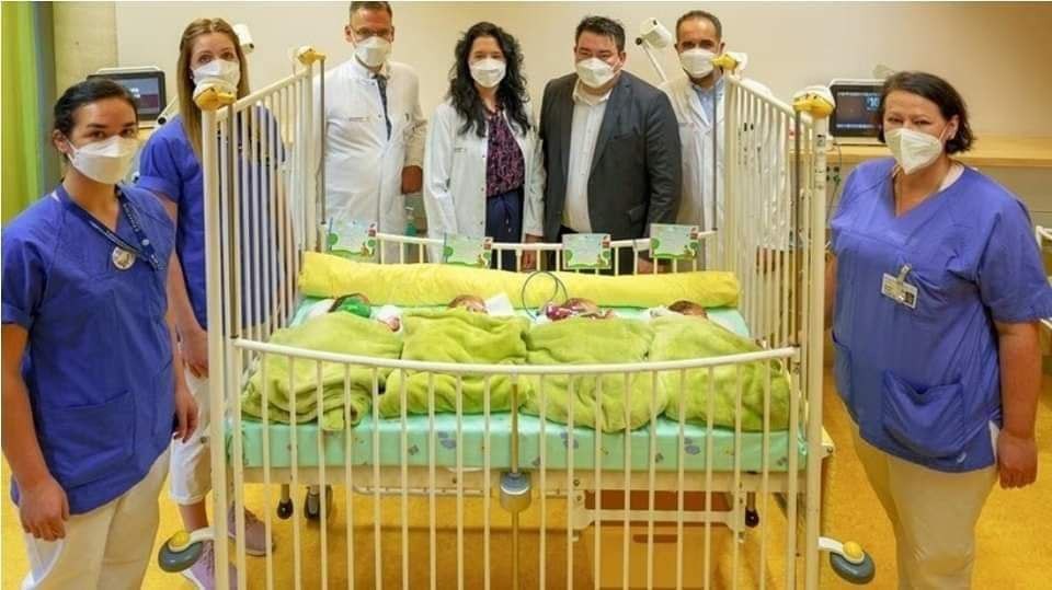 سيدة سورية تضع 4 توائم في ألما...