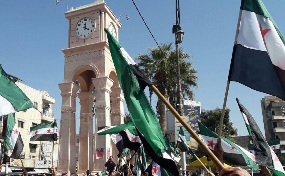 "حكومة الإنقاذ" ترفع رواتب الم...