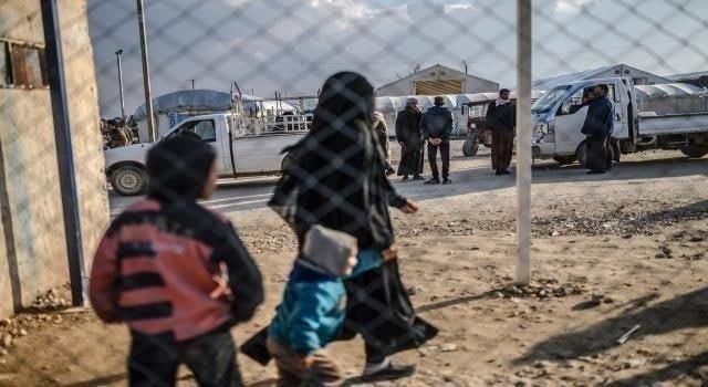 خروج دفعة جديدة من العائلات ال...
