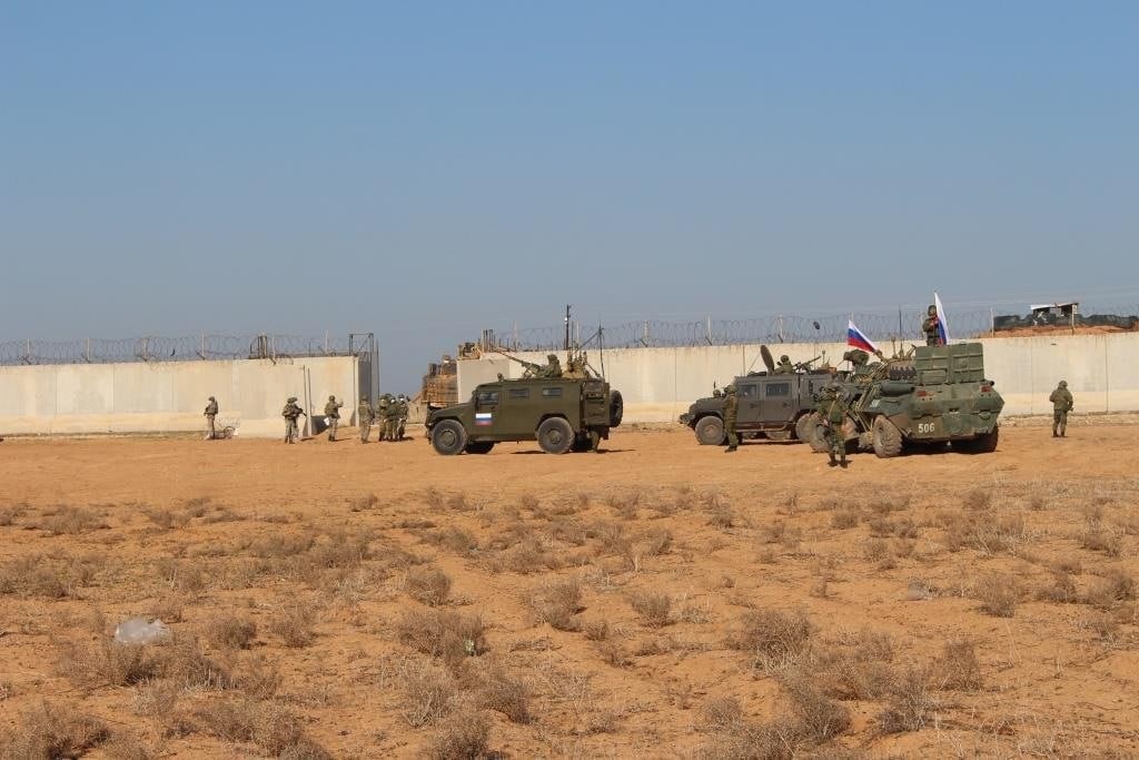 تسيير دورية روسية منفردة دون و...