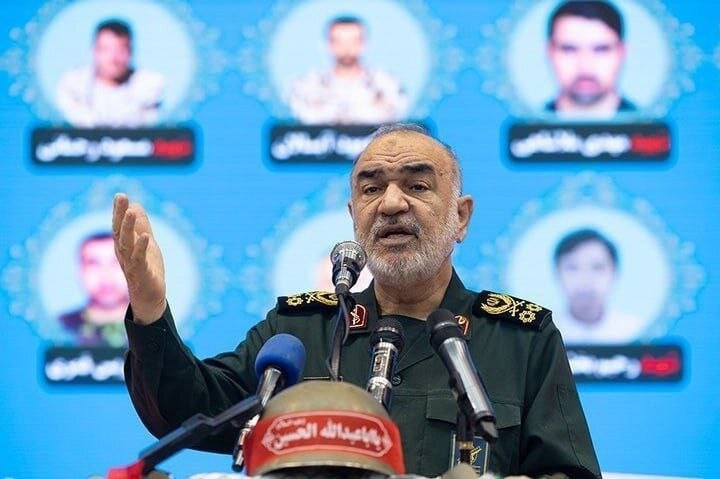 قــائد "الحرس الثــوري الإيــر...
