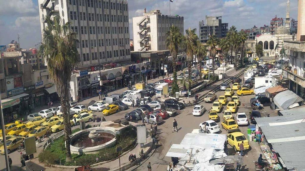 النظام يرضخ ويسلم معتقلا من ال...