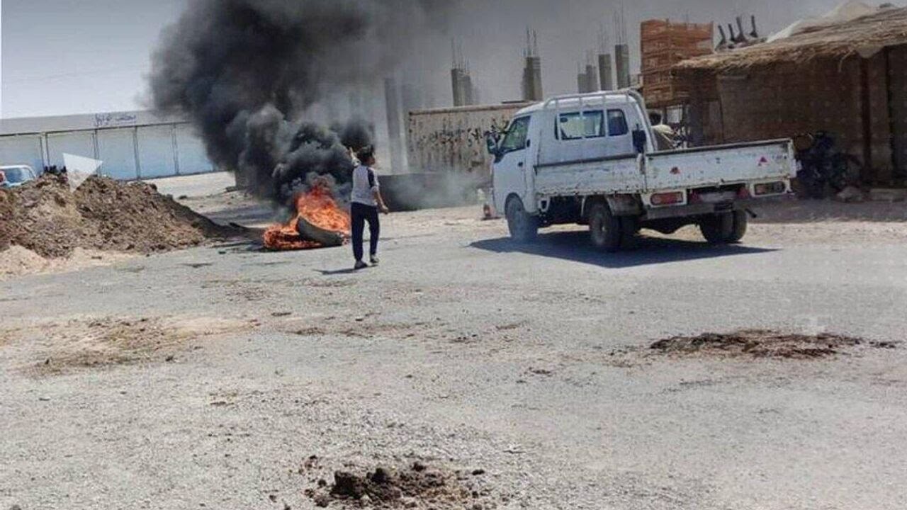 بينهم طفلة.. ثلاثة قتلى برصاص...