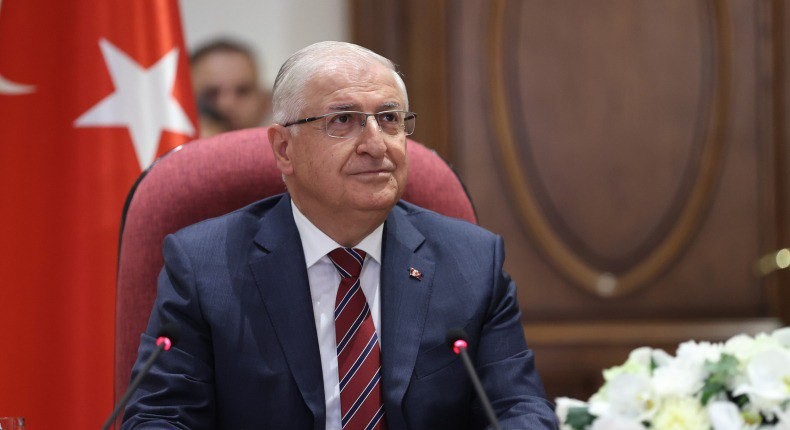 "غولر": تركيا مستعدة لاستئناف...