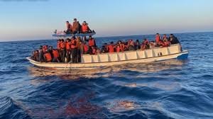 سفينة قبرصية ترسو في المياه ال...