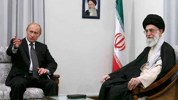 دبلوماسي إيراني: طهران تتحرك ف...