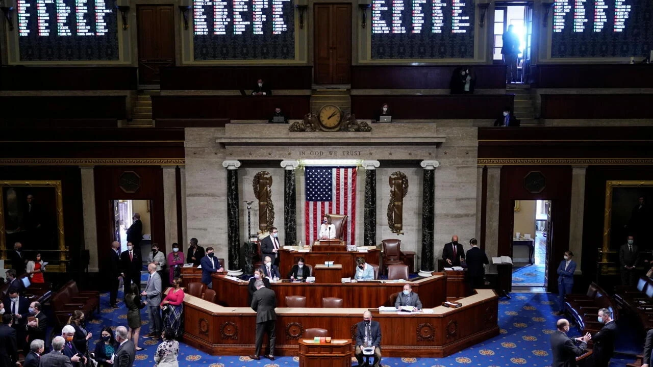 النواب الأميركي يقرّ مشروع قان...