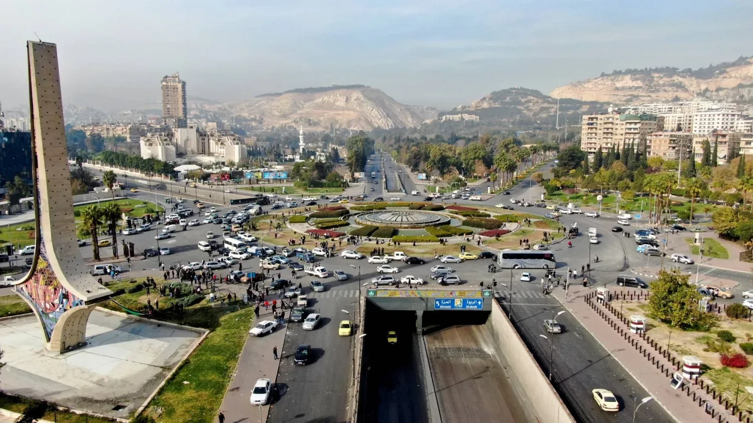 ضربة جوية إسرائيلية تستهدف بوا...